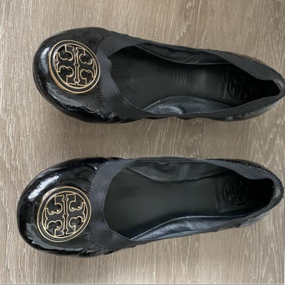 Tory Burch black Caroline flats - Picture 1 of 4